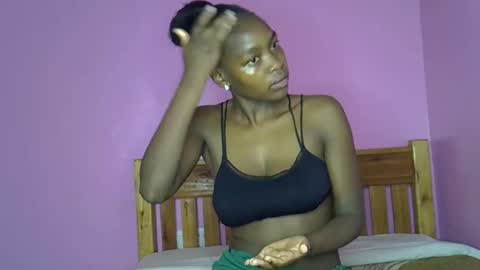 C--trish online show from November 2025 05:26:01 PM