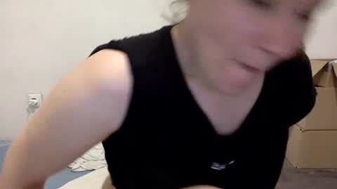 Snapshot of caffeinated_lamb chatting on May 2026 05:54:02 PM Lamb online show from May 2026 05:54:02 PM