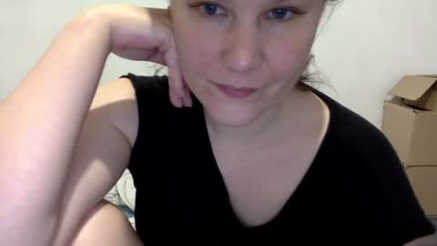 Snapshot of caffeinated_lamb chatting on May 2026 05:54:01 PM Lamb online show from May 2026 05:54:01 PM