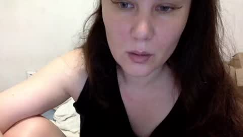 Snapshot of caffeinated_lamb chatting on July 2026 05:52:01 PM Lamb online show from July 2026 05:52:01 PM