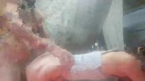 Cali online show from December 2025 01:23:02 AM