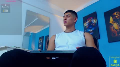 Valerio  online show from January 2025 08:33:01 PM