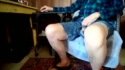 Cal online show from January 2025 08:00:01 PM