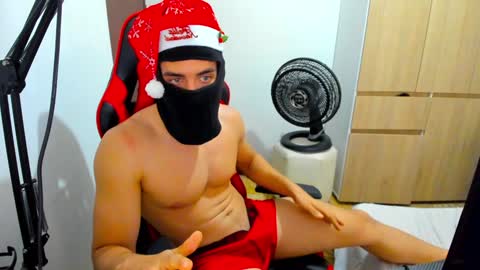 calihotcaliente27 online show from December 2024 04:16:02 PM