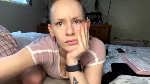 caliibaddie online show from February 2025 04:57:01 PM