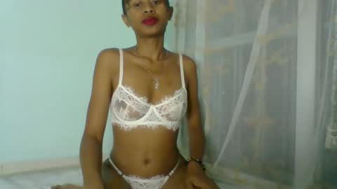 Snapshot of caliss414189 chatting on March 2026 04:44:02 PM caliss414189 online show from March 2026 04:44:02 PM