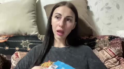 Anna online show from February 2026 07:58:02 PM