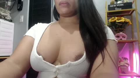 Snapshot of call_me_veinxxx chatting on June 2026 02:51:01 PM Miss VIEN SAB online show from June 2026 02:51:01 PM