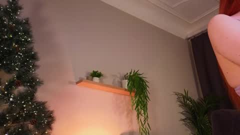 Snapshot of call_yes chatting on December 2024 10:00:02 PM Callista online show from December 2024 10:00:02 PM