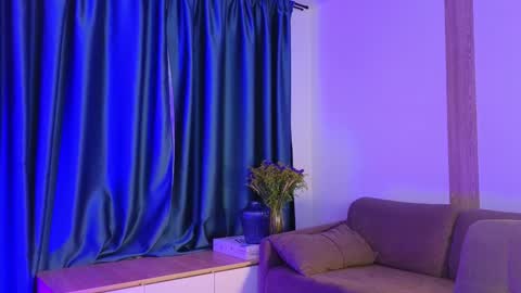 Snapshot of call_yes chatting on February 2025 03:53:01 AM Callista online show from February 2025 03:53:01 AM