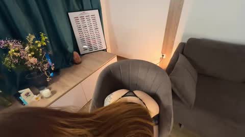 Snapshot of call_yes chatting on February 2025 05:19:02 AM Callista online show from February 2025 05:19:02 AM