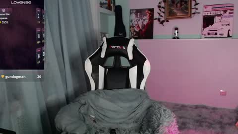 Snapshot of callerbowltim chatting on December 2024 12:33:02 PM alextim online show from December 2024 12:33:02 PM