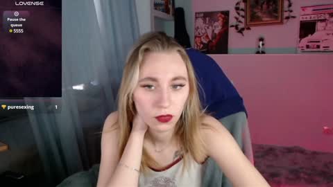 Snapshot of callerbowltim chatting on December 2024 10:45:02 AM alextim online show from December 2024 10:45:02 AM