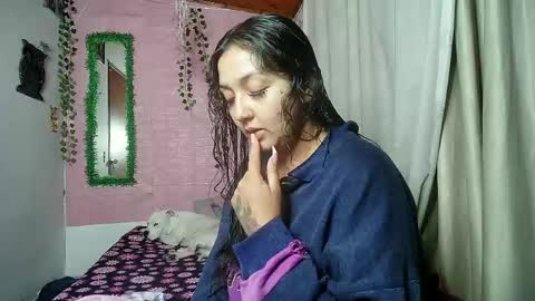 Snapshot of callme_lolas chatting on June 2026 01:28:02 AM paula online show from June 2026 01:28:02 AM