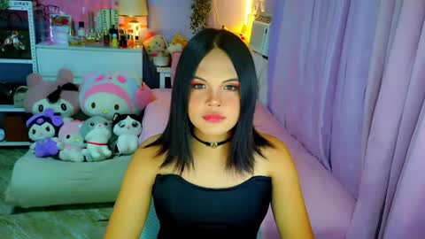 Mia online show from June 2026 05:08:02 AM
