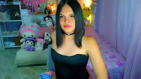 Mia online show from July 2026 07:23:02 AM