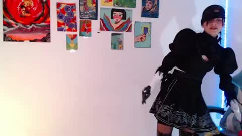 callmebluee online show from June 2026 12:09:02 AM