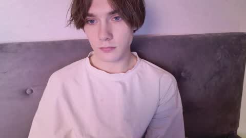 Snapshot of callmenineoneseven chatting on December 2025 11:54:01 PM Nick online show from December 2025 11:54:01 PM