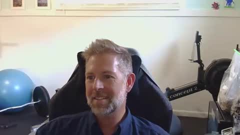 Snapshot of callmenny chatting on November 2025 04:18:02 PM Nny online show from November 2025 04:18:02 PM