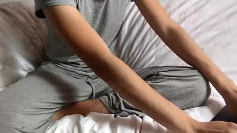 calm_and_compliant online show from February 2026 04:01:01 PM