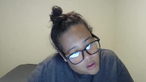 camzxoxox online show from October 2025 12:36:01 AM