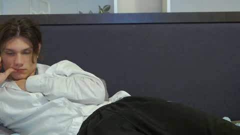 Snapshot of calvin_cay chatting on January 2025 10:47:02 PM Calvin online show from January 2025 10:47:02 PM