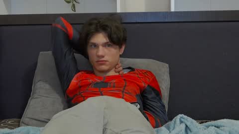 Snapshot of calvin_cay chatting on January 2025 02:49:02 AM Calvin online show from January 2025 02:49:02 AM