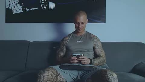 Calvin  online show from January 2026 08:36:01 PM