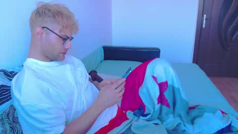 Calvinjohnlad online show from January 2025 06:31:02 AM