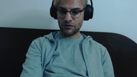 Calvinjohnlad online show from February 2025 12:41:02 AM