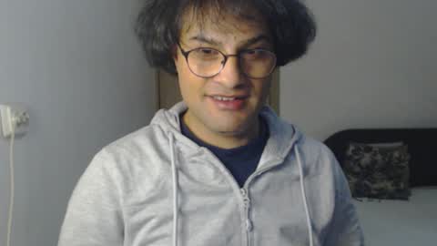 Calvinjohnlad online show from February 2026 06:18:01 PM