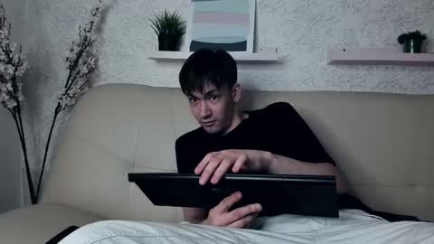 Snapshot of calvinowens chatting on February 2025 06:32:02 AM Calvin Owens online show from February 2025 06:32:02 AM