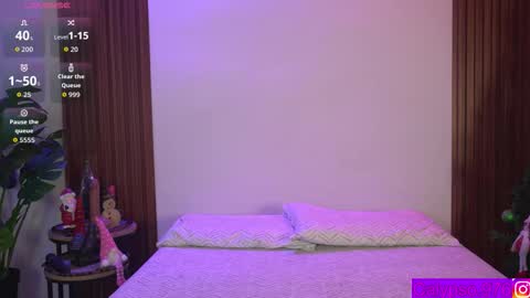 Calypso and Kayla online show from December 2025 01:13:02 AM