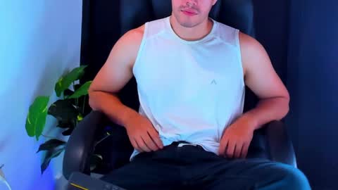 camara110 online show from December 2024 06:49:02 PM