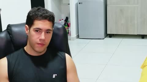 camara110 online show from May 2026 01:55:01 AM