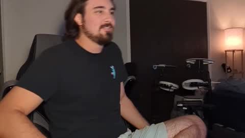 Snapshot of cameron_camming chatting on September 2025 10:36:01 PM Cameron online show from September 2025 10:36:01 PM