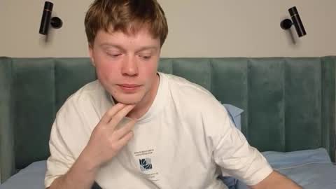 Snapshot of cameron_crowly chatting on February 2026 04:38:02 PM Cameron online show from February 2026 04:38:02 PM