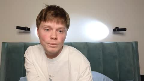 Snapshot of cameron_crowly chatting on February 2026 04:22:02 PM Cameron online show from February 2026 04:22:02 PM
