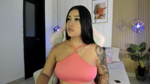 Cameron  online show from November 2025 07:57:01 PM