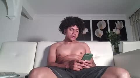 Stiven online show from September 2025 02:38:01 AM