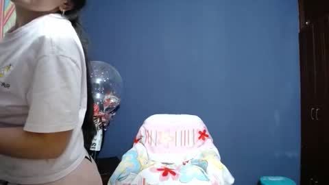 CAMI-03  online show from January 2026 04:48:02 AM