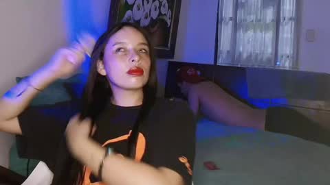 Snapshot of cami_casti777 chatting on April 2026 01:47:01 AM trini-1000 online show from April 2026 01:47:01 AM