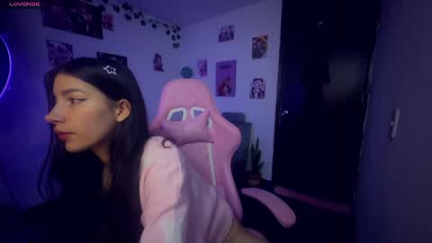Snapshot of cami_mila99 chatting on April 2026 05:23:01 AM CAMI online show from April 2026 05:23:01 AM