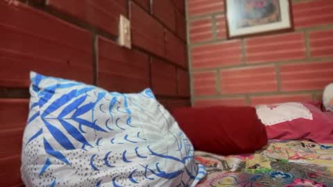 camii19y online show from December 2025 09:10:02 PM