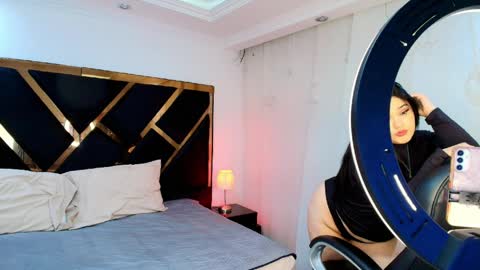 Camila Osorio online show from April 2026 07:33:02 PM