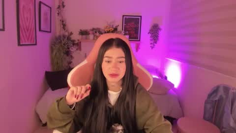 camila online show from November 2025 02:57:02 AM