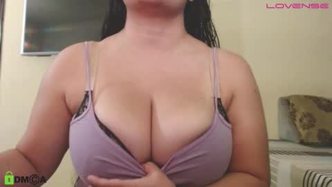 Camila  online show from February 2026 03:19:01 PM