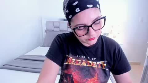 Camila buitrago online show from April 2026 12:55:02 AM