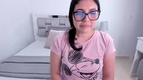 Snapshot of camila_buitrago chatting on July 2026 12:56:02 AM Camila buitrago online show from July 2026 12:56:02 AM