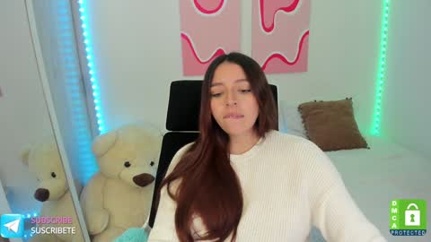  C A M I  online show from January 2025 11:02:01 PM